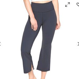 Athleta Barre Kickflare Cropped Flared Yoga Pants Sz L